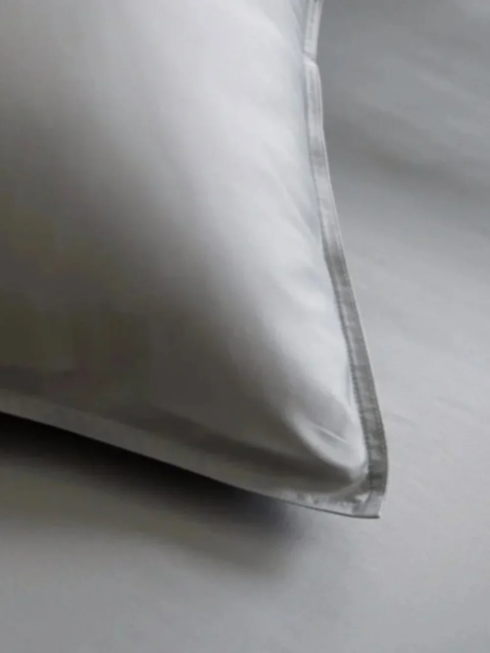 Quince Bamboo Queen Duvet Cover Set With Shams in Eucalyptus